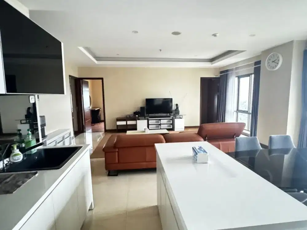 Y. DISEWAKAN APARTEMEN 3BR FURNISH HEGARMANAH RESIDENCE BANDUNG TIPE DIAMOND