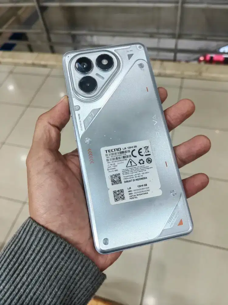 Pova 7 8/128 4G resmi Indonesia