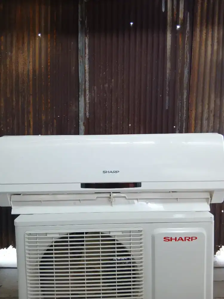 MENJUAL AC BEKAS 1/2 PK KOMPLIT