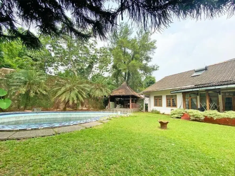 Rumah Luas Strategis Jarang Ada, Jakarta Selatan