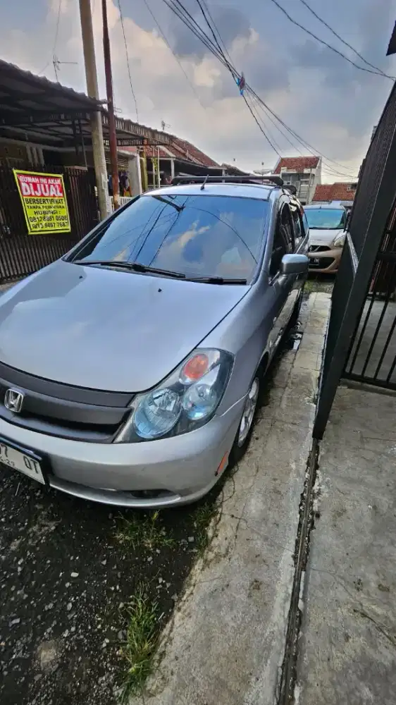 Honda stream th 2004 AT 1.7