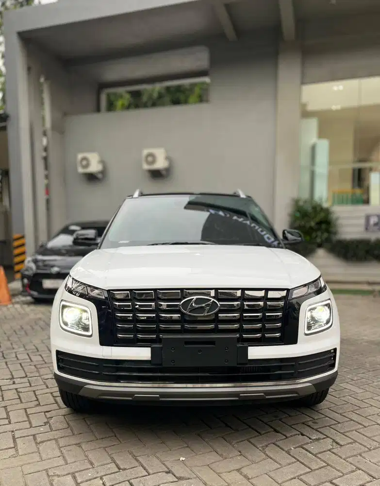 Hyundai VENUE Fasilitas Lengkap HARGA LCGC ( PROMO JULI UNTUNG )