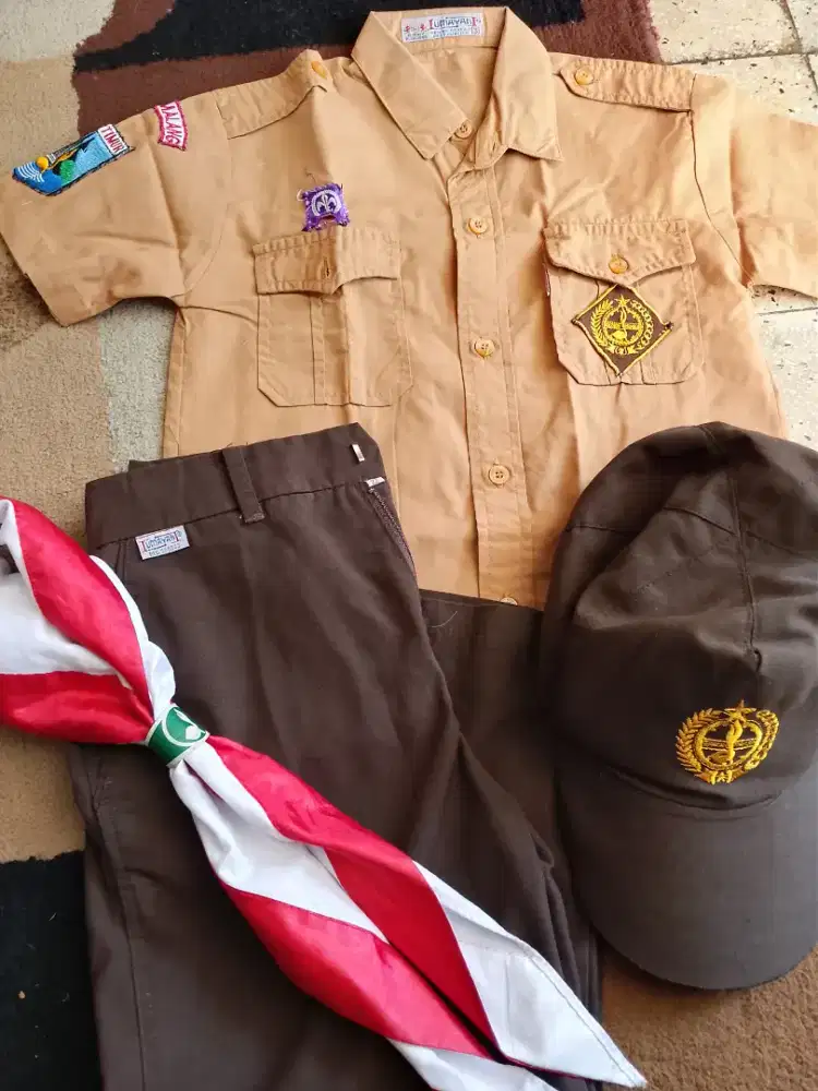 Seragam Pramuka SD