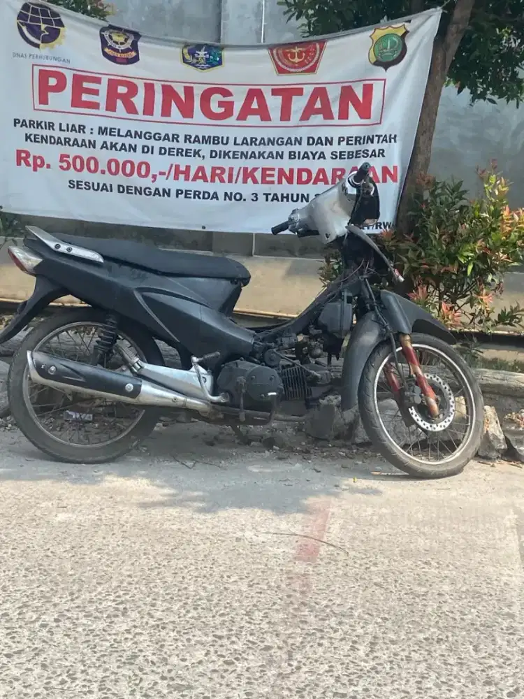 HONDA KHARISMA 2004