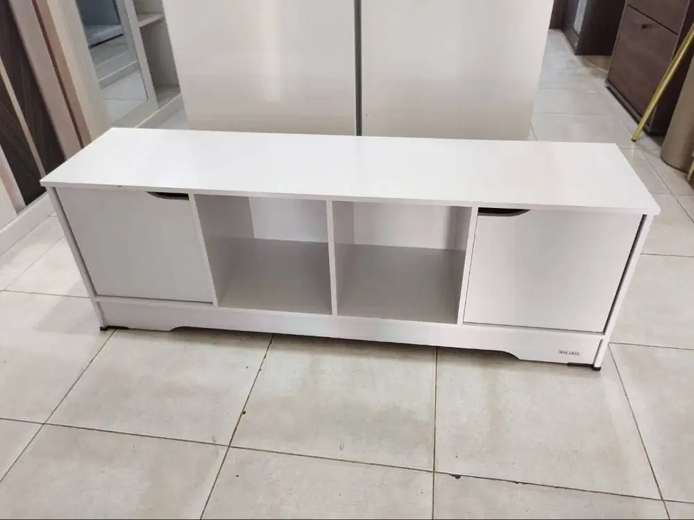 Meja Rak TV Minimalis Dibawah 1juta