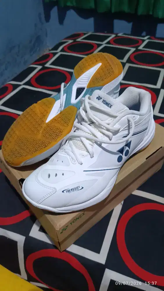Sepatu Badminton Yonex shb 65