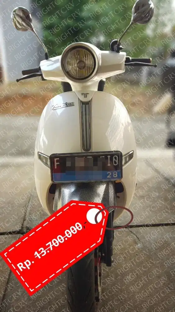 MOTOR LISTRIK Tangkas V8 Maximum 2023 Putih + Box GIVI