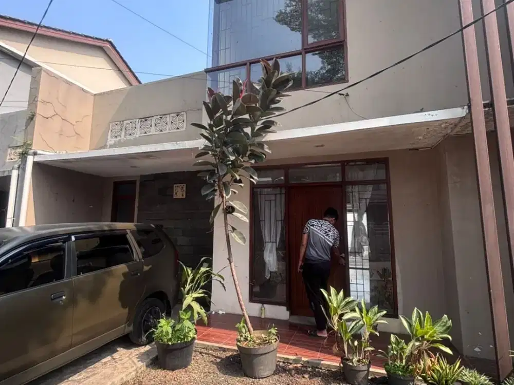 Rumah Nuansa Resort & Halaman Super Luas di Kota Bali Residence, Padalarang!
