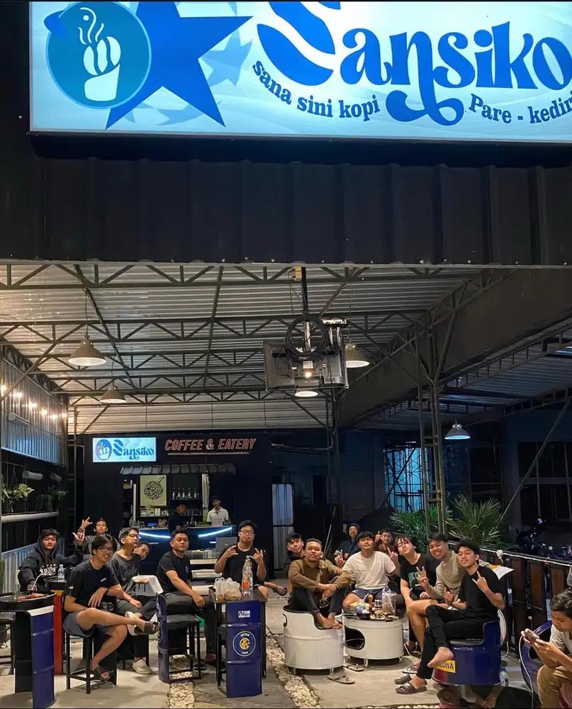 Sewa Cafe Nobar Bola Viral di Pare — Full Inventaris