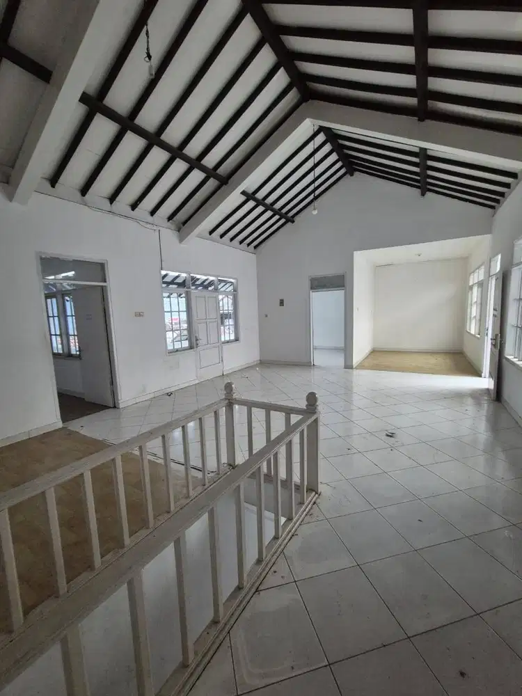 Disewakan Rumah Kokoh Siap Huni di Turangga Bandung