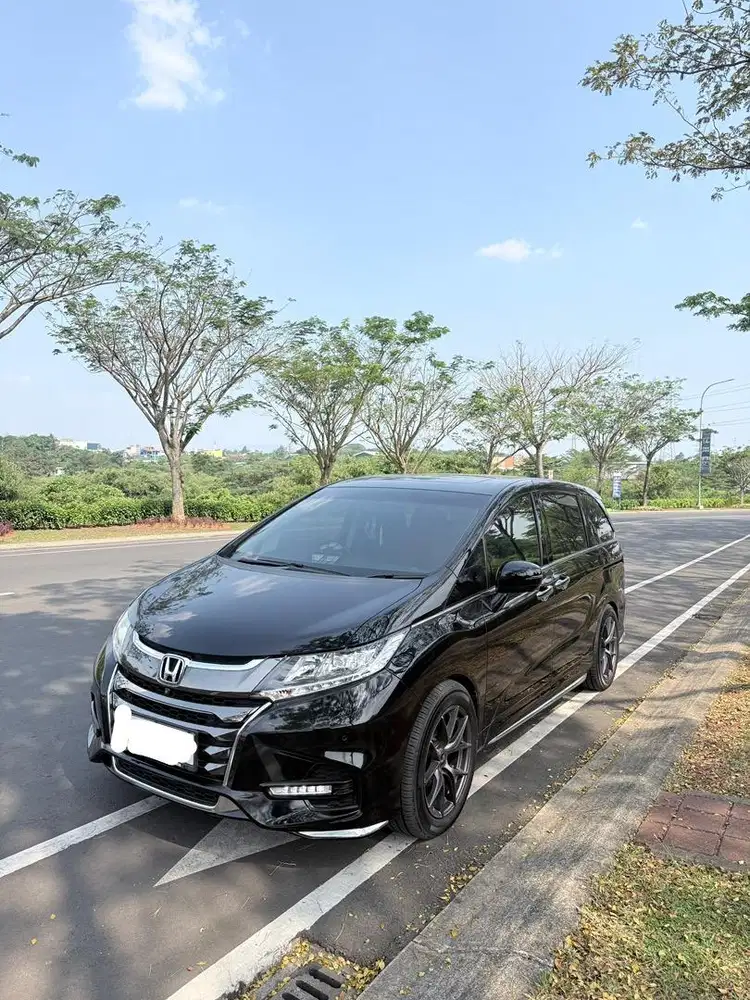 BU TERMURAH Honda Odyssey 2019 Prestige Matic Serena