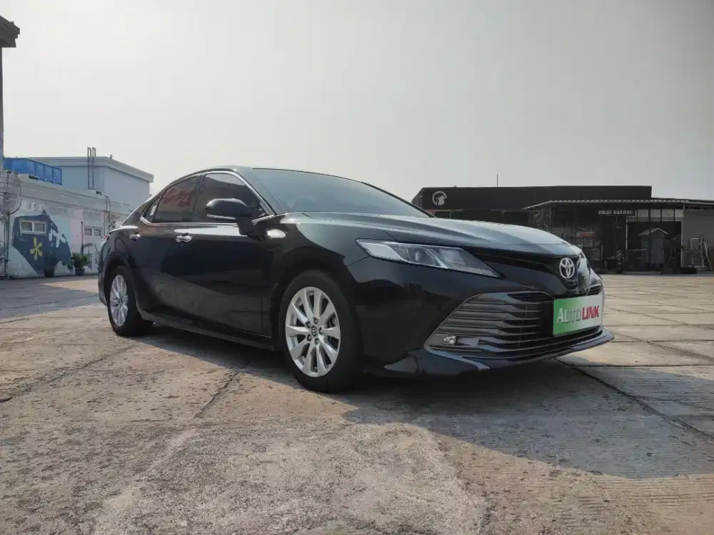 CAMRY 2.5 V 2021 Matic Hitam 2022 Bagus Terawat 2023 at terawat