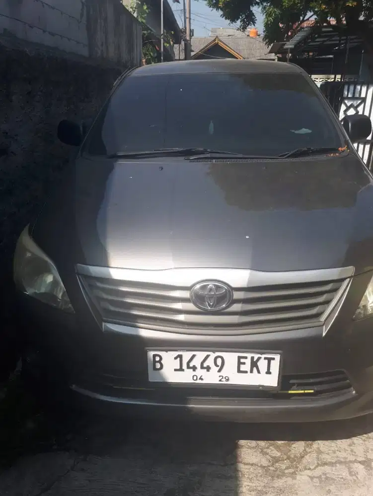 Toyota Innova Grand New Tipe J MT 2014