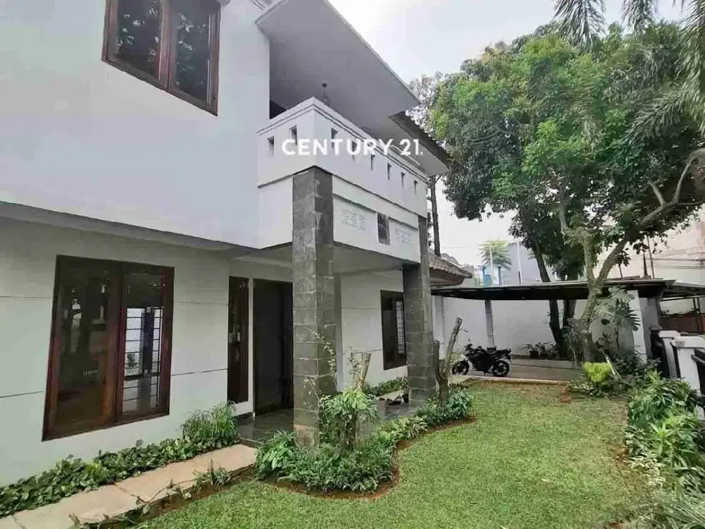 Disewakan rumah mewah ada kolam renang di Puri Bintaro Jaya Sek.9