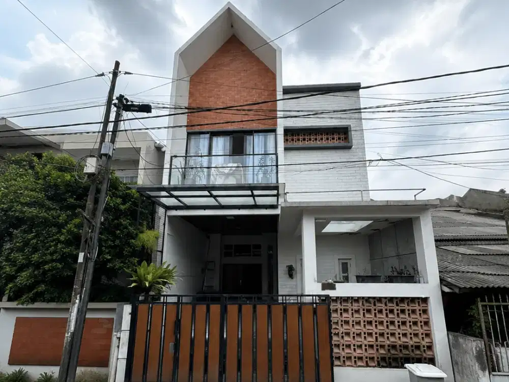 Dijual Rumah Scandinavian Pondok Bambu, Duren Sawit, Jakarta Timur