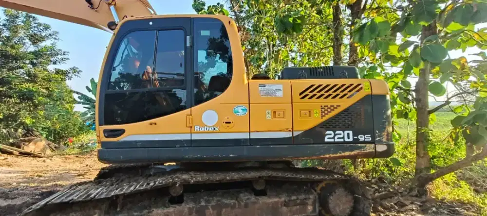 excavator hyundai 220-9S