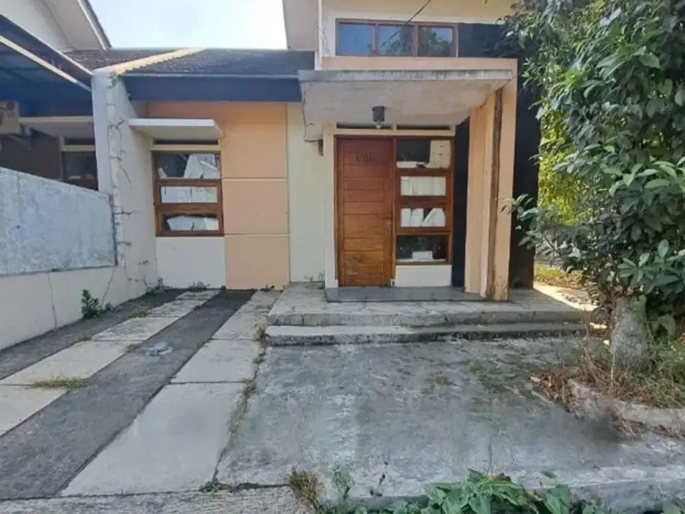 Termurah! Rumah di Komplek Buana Soetta Residence Bandung