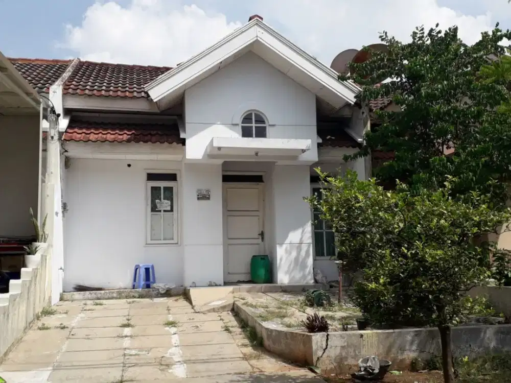 L74. Rumah dijual di Taman Lembah Hijau Lippo Cikarang