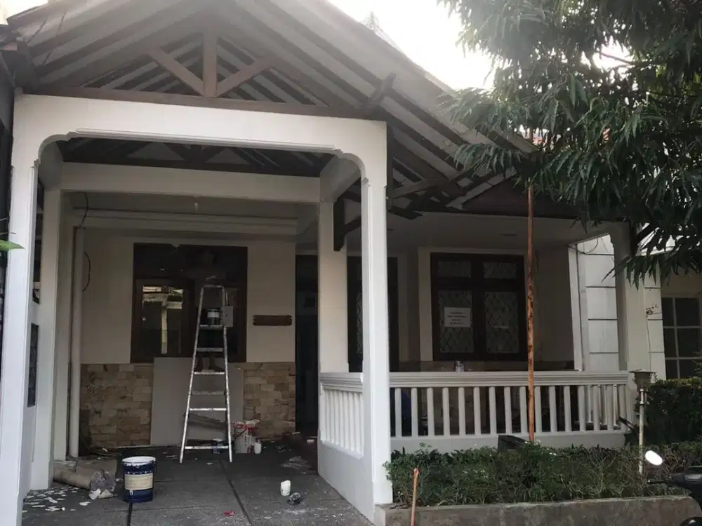 L75. Rumah Disewakan Di Meadow Green Lippo Cikarang