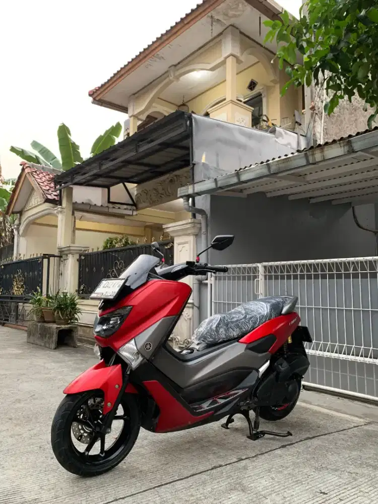 YAMAHA NMAX OLD 2019 KM 27 RB ISTIMEWA