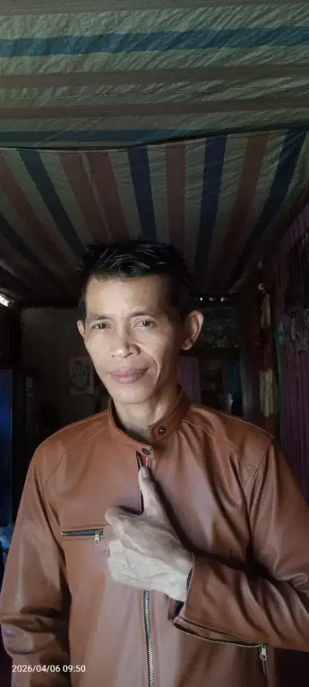 Cari kerja apa aja yang penting halal