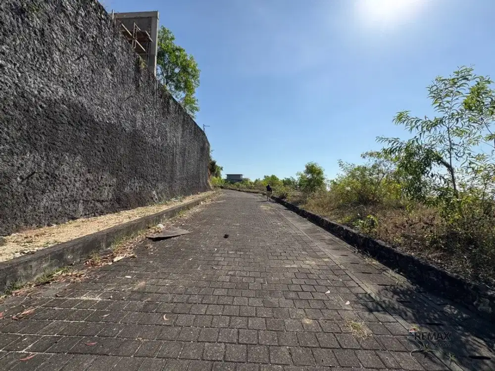 Tanah Cantik 26,1 Are Dijual di Area Eksklusif Balangan-Uluwatu