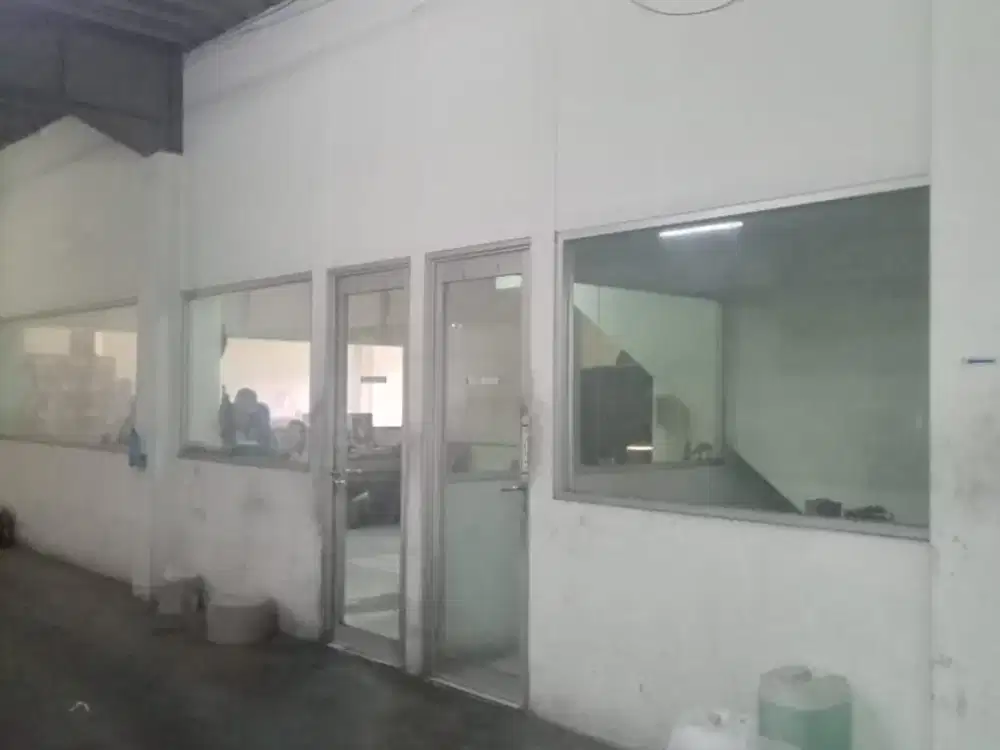 Gudang Kawasan Industri Greenland di Cikarang Pusat