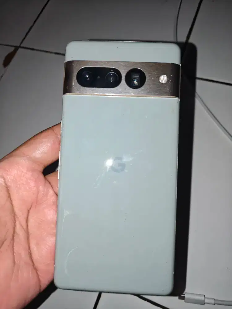 Pixel 7 pro kondisi baik tapi ada tompel wifi only