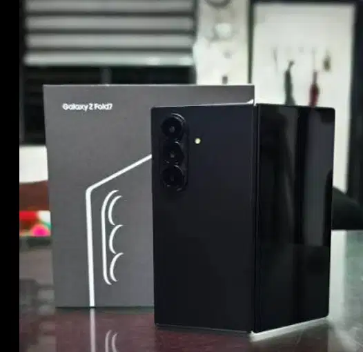 SAMSUNG GALAXY Z FOLD 7 256GB BLACK GARANSI RESMI SEIN FULLSET