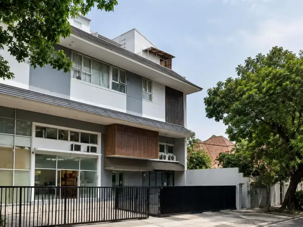 DISEWA RUKO SIAP PAKAI GANDARIA KEBAYORAN BARU JAKARTA SELATAN