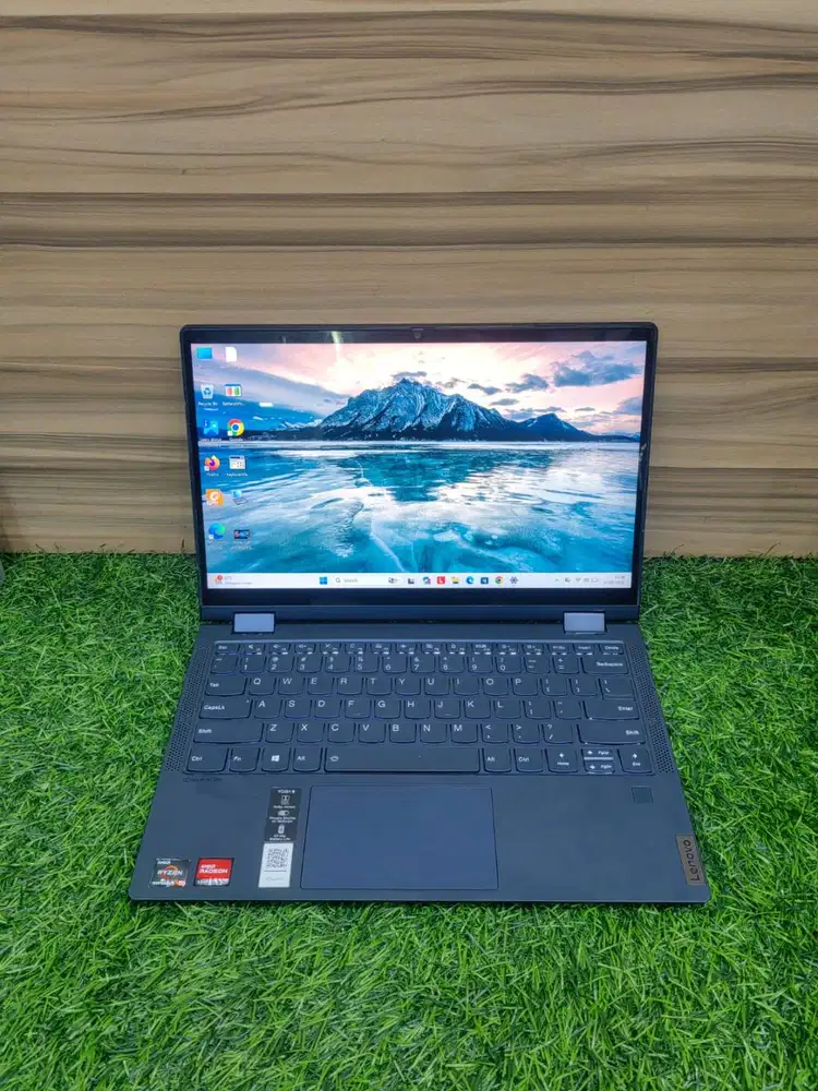 LENOVO YOGA Flip 360 TOUCH Ryzen 5 5500U Ram 8gb ssd 512GB *RDC