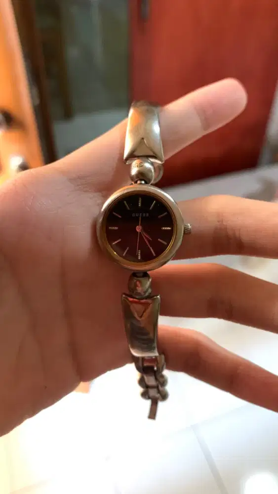jam tangan guess vintage