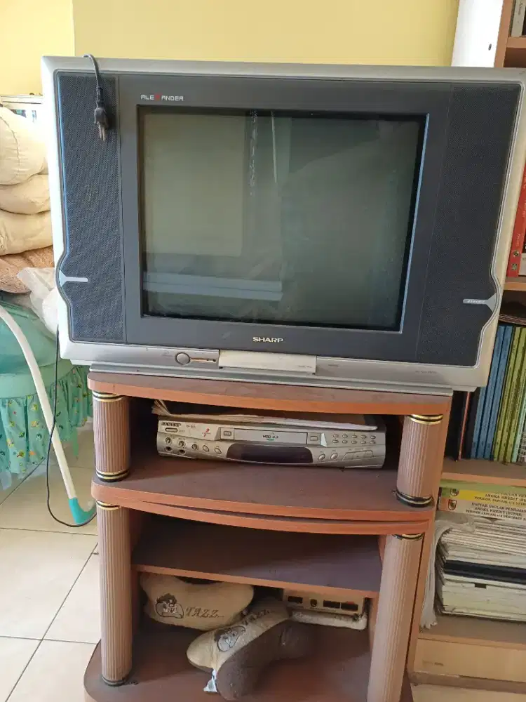 TV Tabung sharp Dengan Meja TV