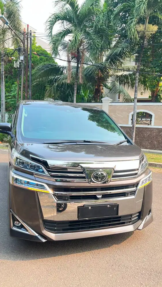 Toyota Vellfire 2020