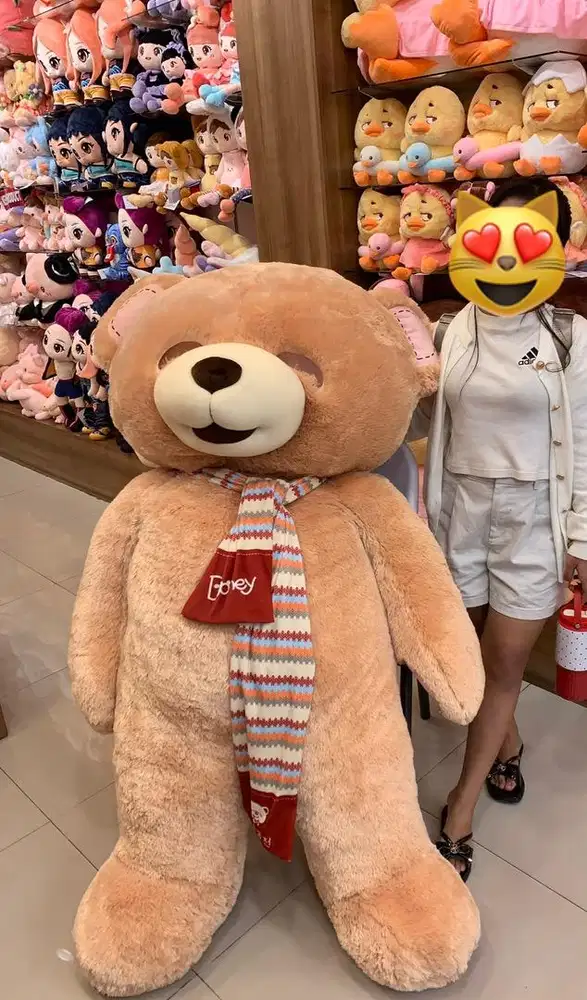 BONEKA 1,5meter dari istana boneka