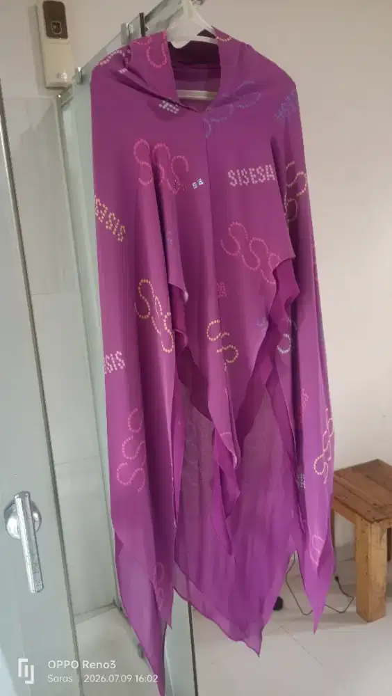 Khimar sisesa warna pink keunguhan kondisi masic bahus