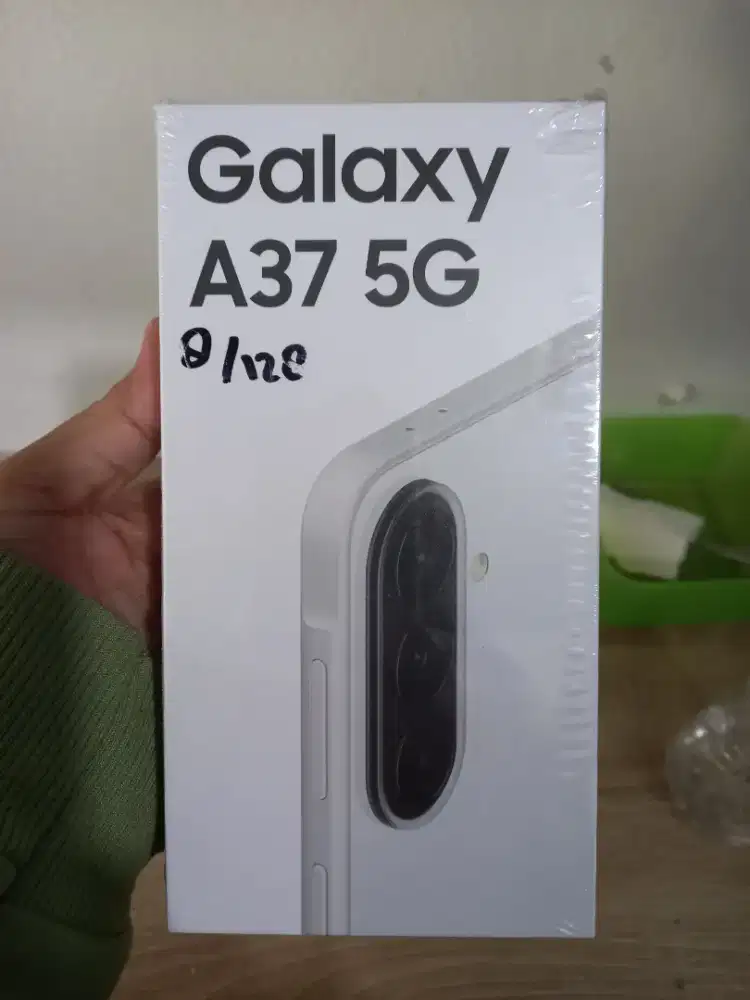 Samsung a37 5G 8/128gb