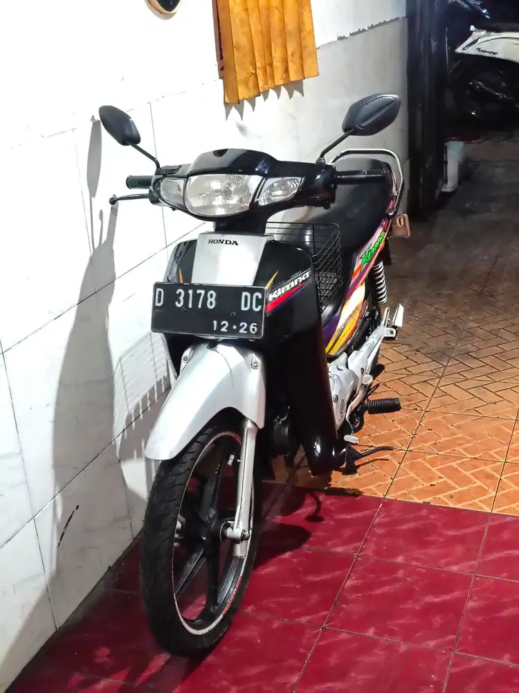 Kirana tahun 2003 pajak isi/tt boleh gan cash lebih bagus