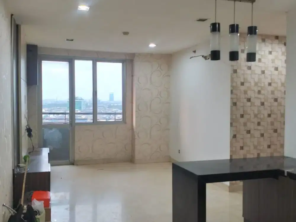 Apartemen Park Residence Kelapa Gading - Ada Balkon & Wardrobe Room