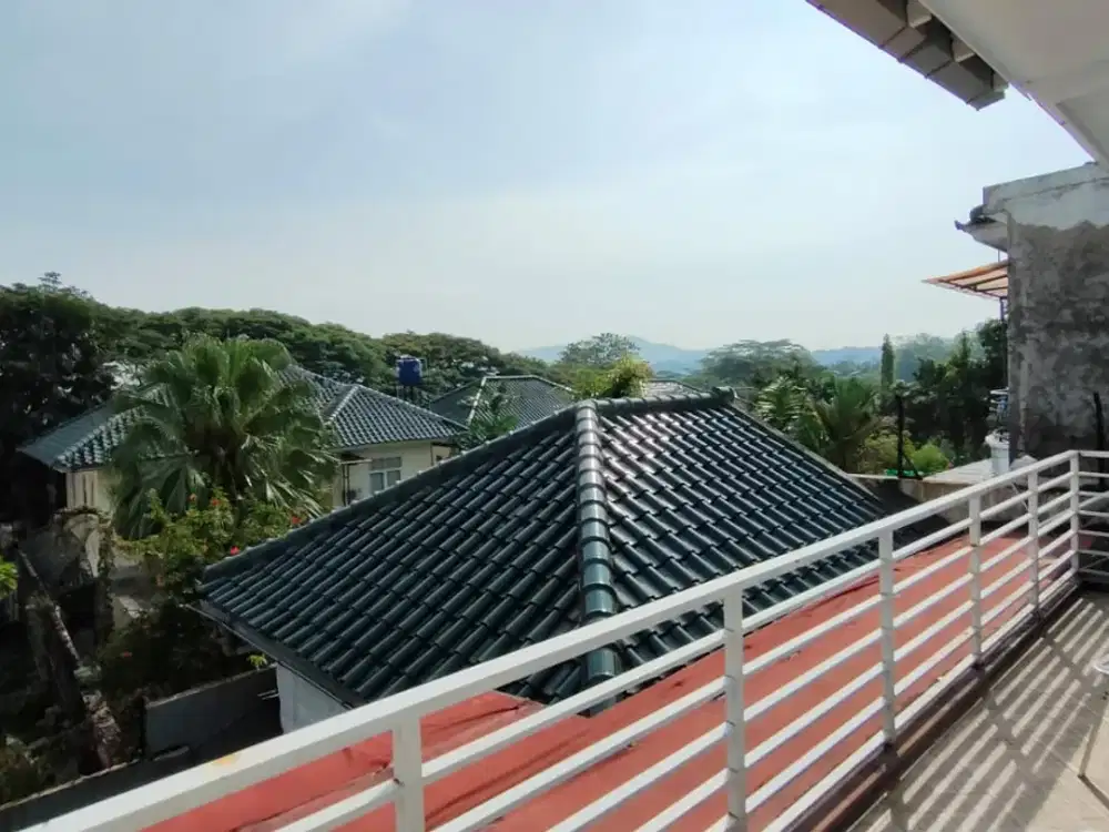 DIJUAL RUMAH di kawasan premium Sentul City Cluster Mediteranian Golf Hijau