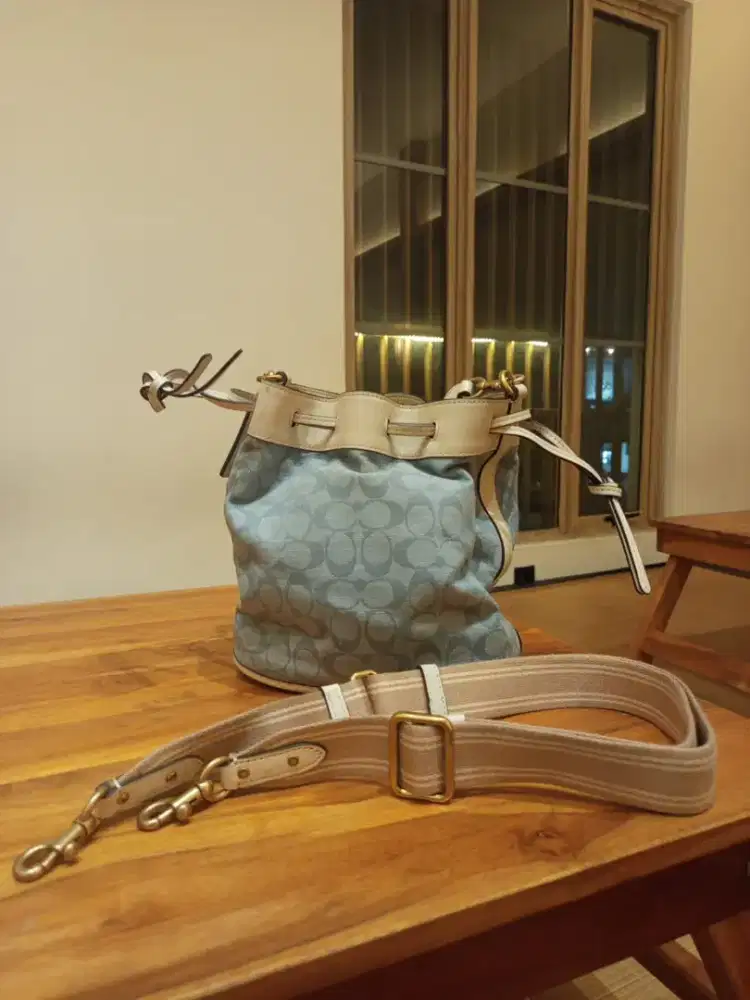 Tas Coach Bucket