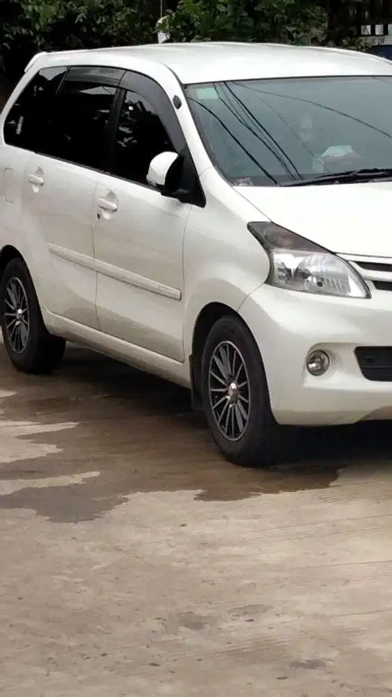 Daihatsu Xenia 2015 Bensin
