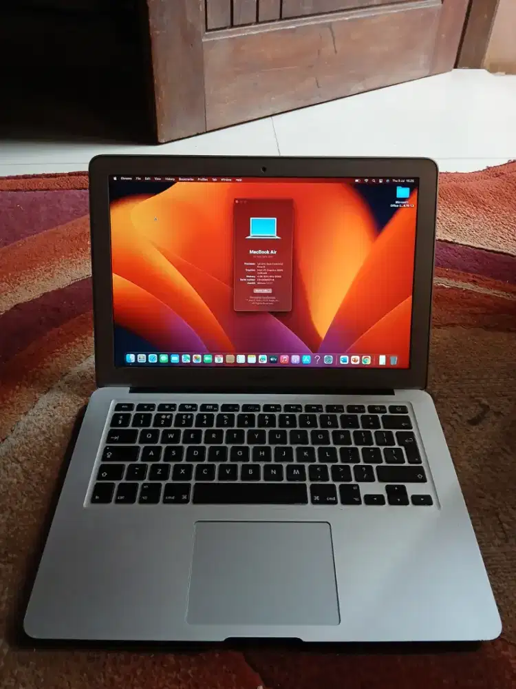 Macbook Air 13-inch.Early 2015