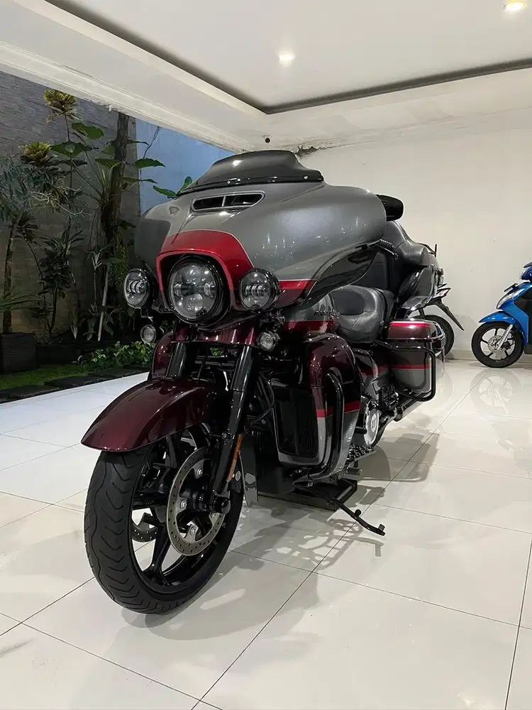 Harley Davidson CVO Ultra Limited