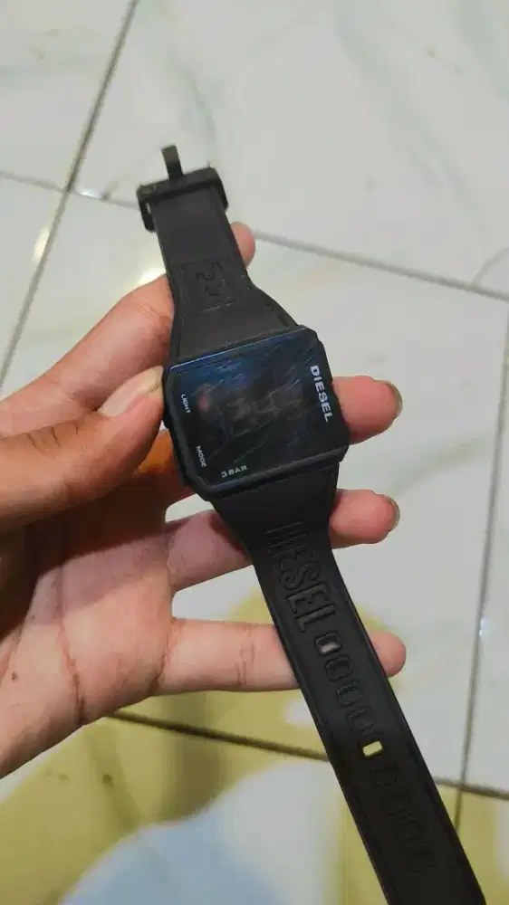 jam tangan diesel ori