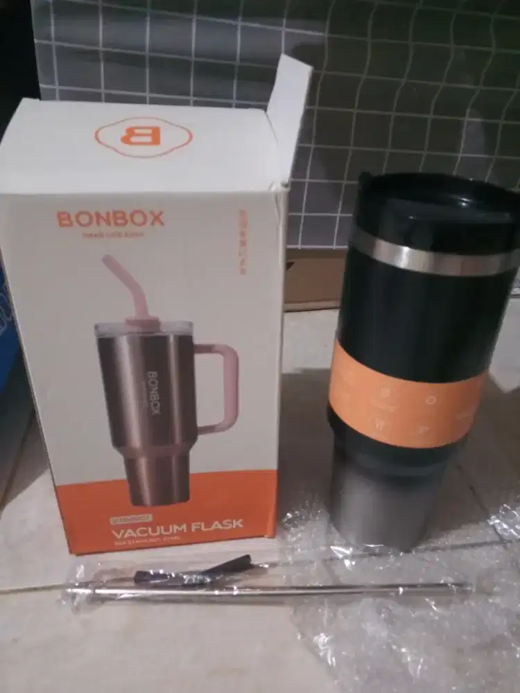 Bonbox vacuum flask stainless steel with straw 1200ml