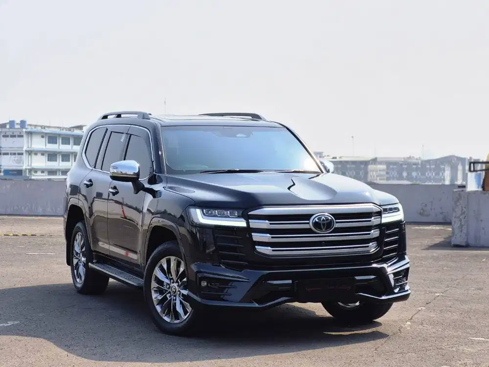 Fs. Land Cruiser 300 VX-R 4x4 ATPM 2026