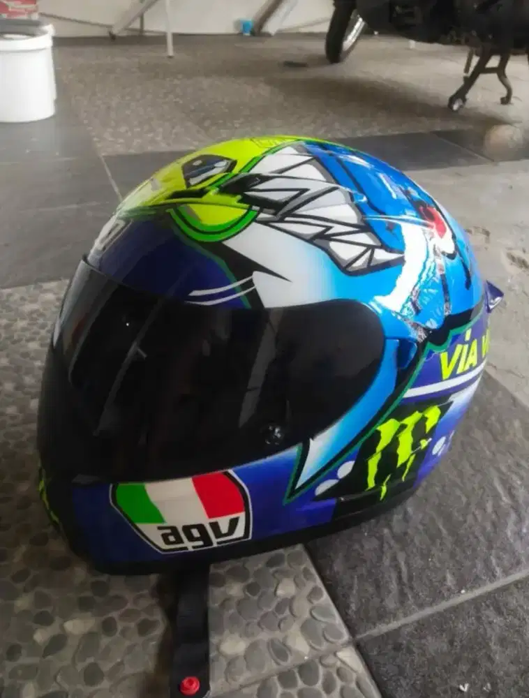 Helm Agv Fullface