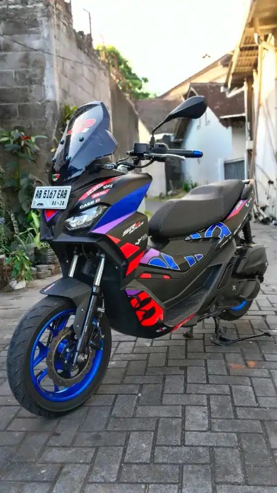 Aprillia SR GT 200 ABS 2025