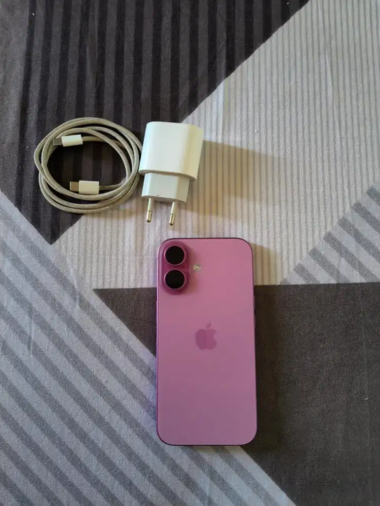 iPhone 16 128GB
